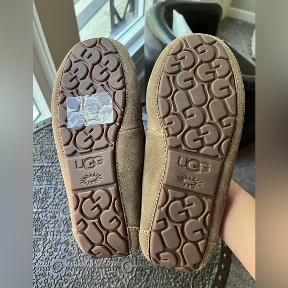 NEW UGG MEN’S CORVIN LOAFERS IN DRY LEAF BROWN 7 40